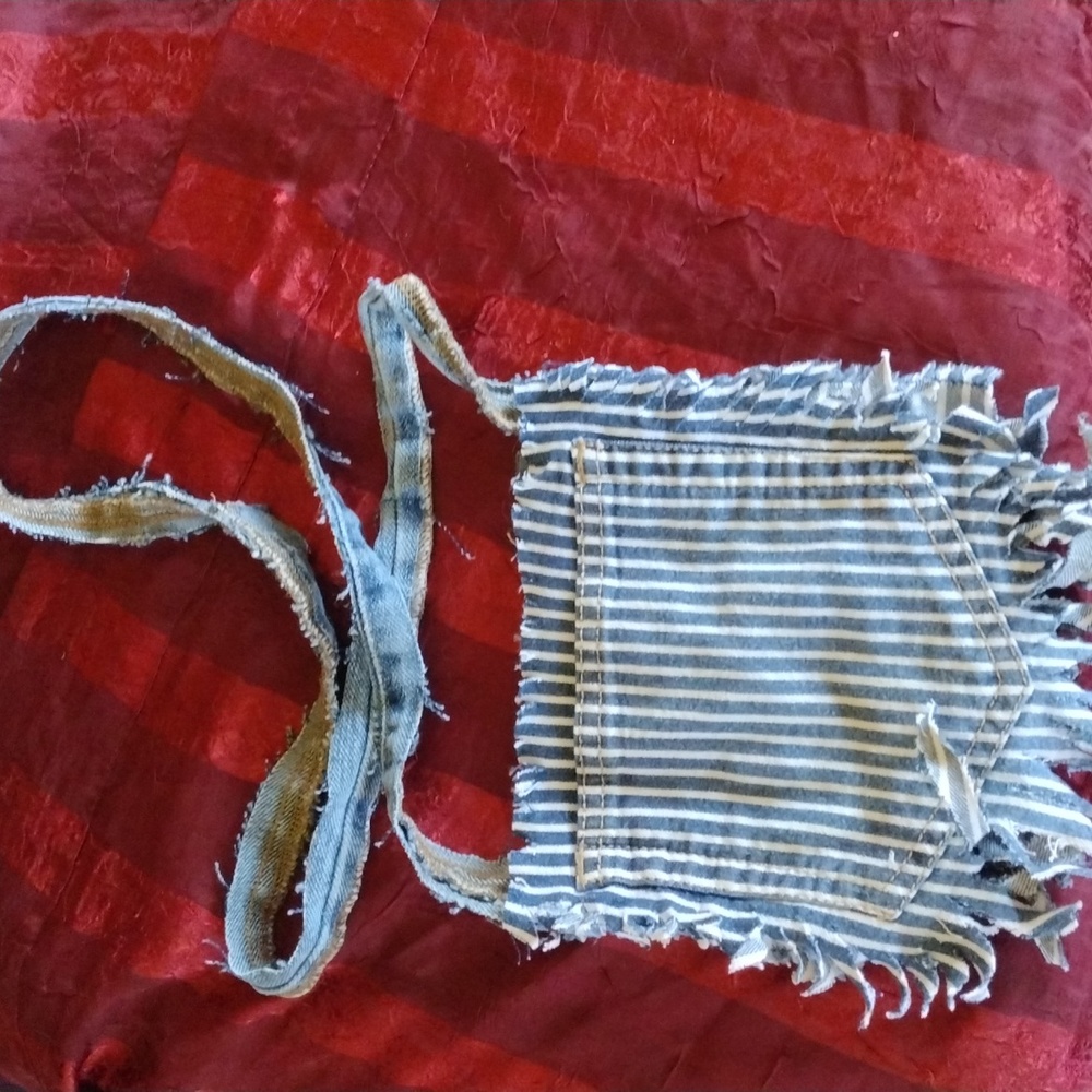 Crossbody purse